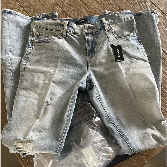 Express NWT bootcut low rise - Picture 3 of 7